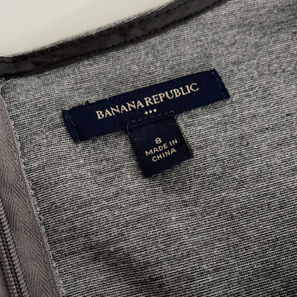Grey Banana Republic Dress - Size 8 - Picture 3 of 3